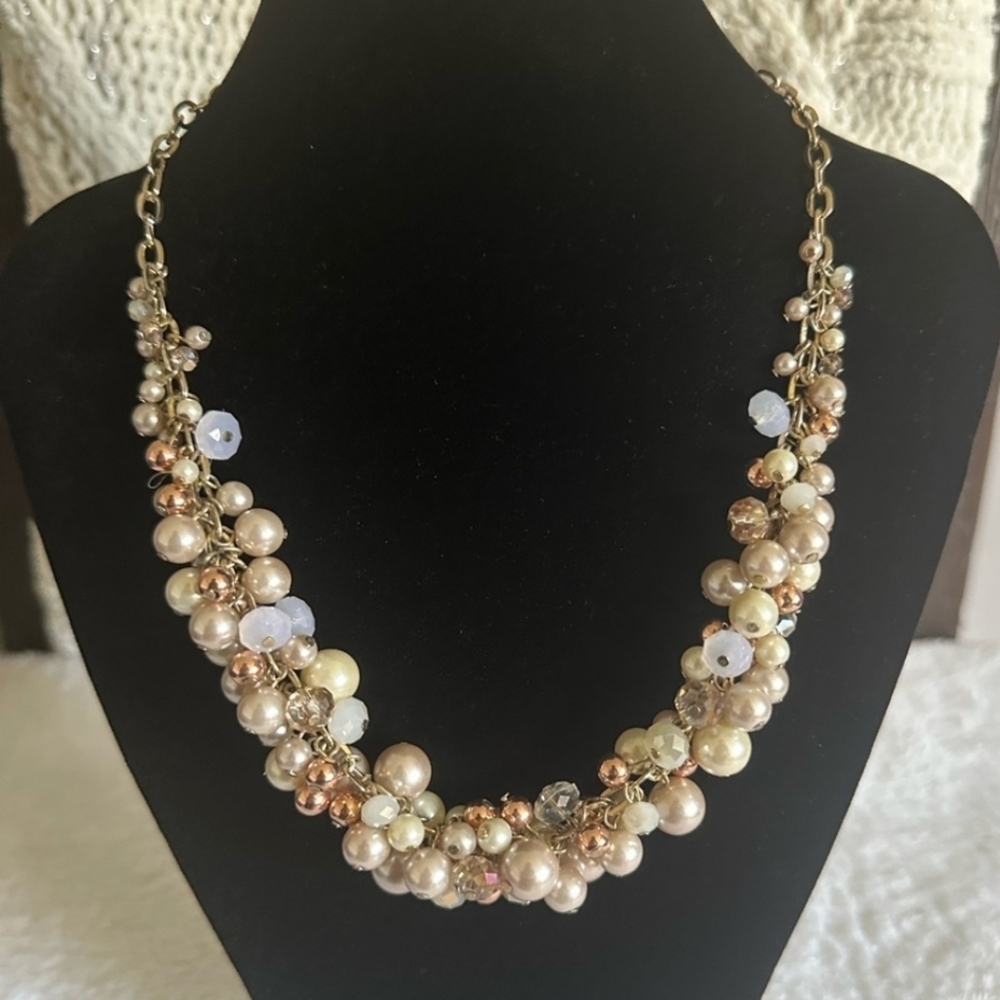 Vintage Gold and Cream Bead & Pearl Statement Necklace - Picture 12 of 12